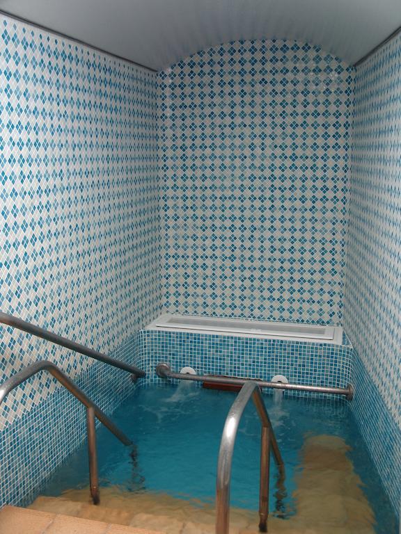 Balneario De Alicun De Las Torres Villanueva de las Torres Экстерьер фото