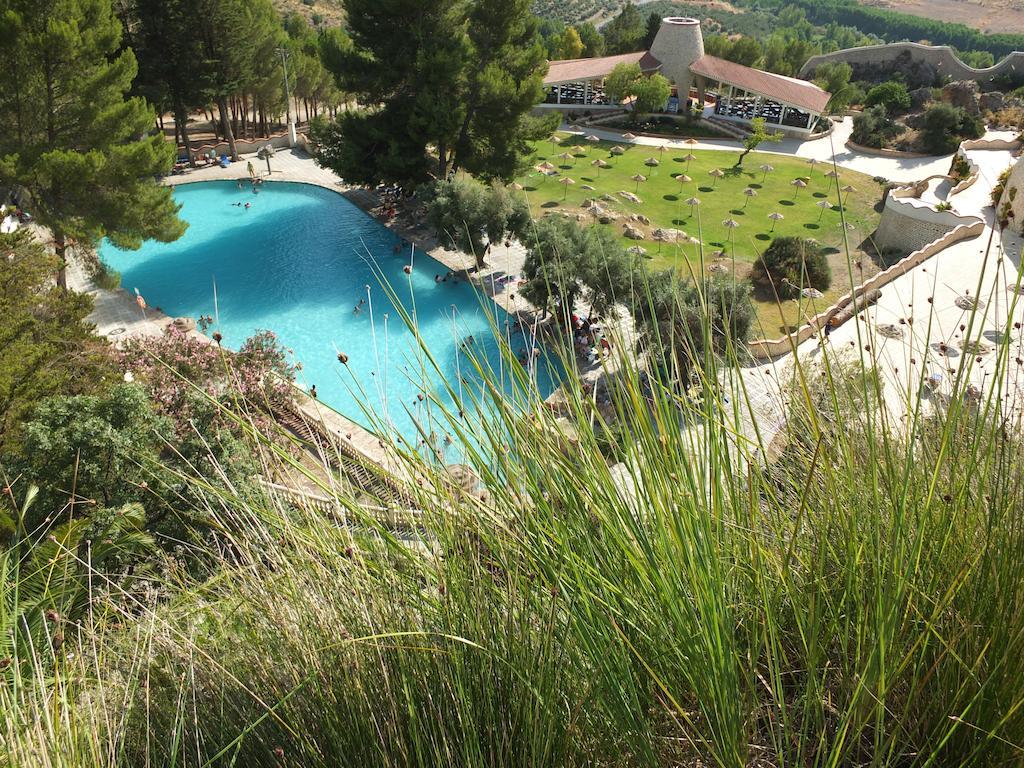 Balneario De Alicun De Las Torres Villanueva de las Torres Экстерьер фото