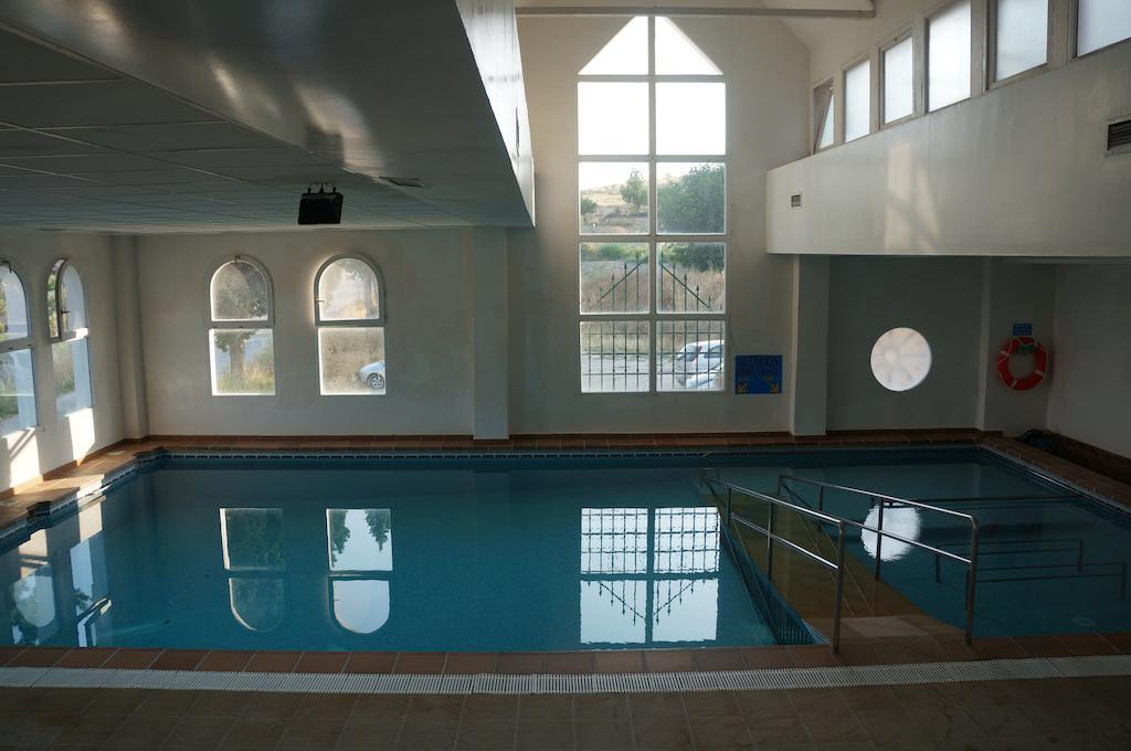 Balneario De Alicun De Las Torres Villanueva de las Torres Экстерьер фото